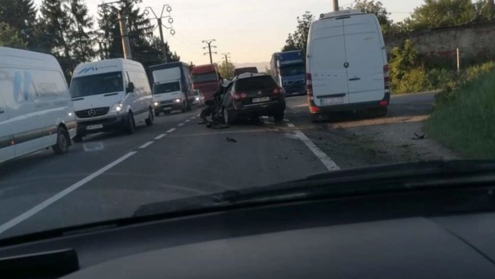 Accident grav în Brașov: Un bărbat a murit după ciocnirea violentă cu o autocisternă Foto: brasov.net