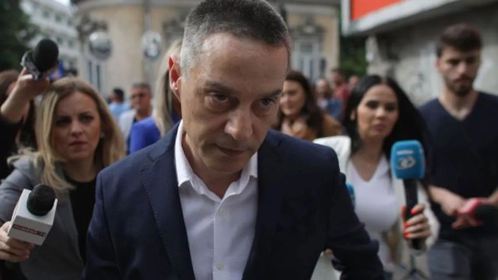 Alexandru Mazăre s-a predat. Inițial, poliția nu l-a găsit acasă după condamnarea la 3 ani de ÎNCHISOARE