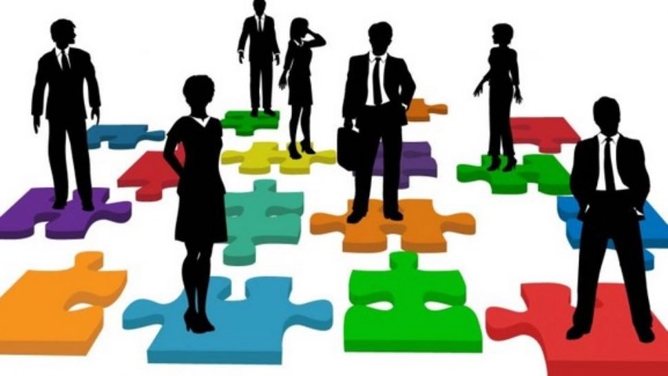 Majorarea salariului minim, praf în ochi pentru români - Bani în plus pentru pensionari începând de mâine