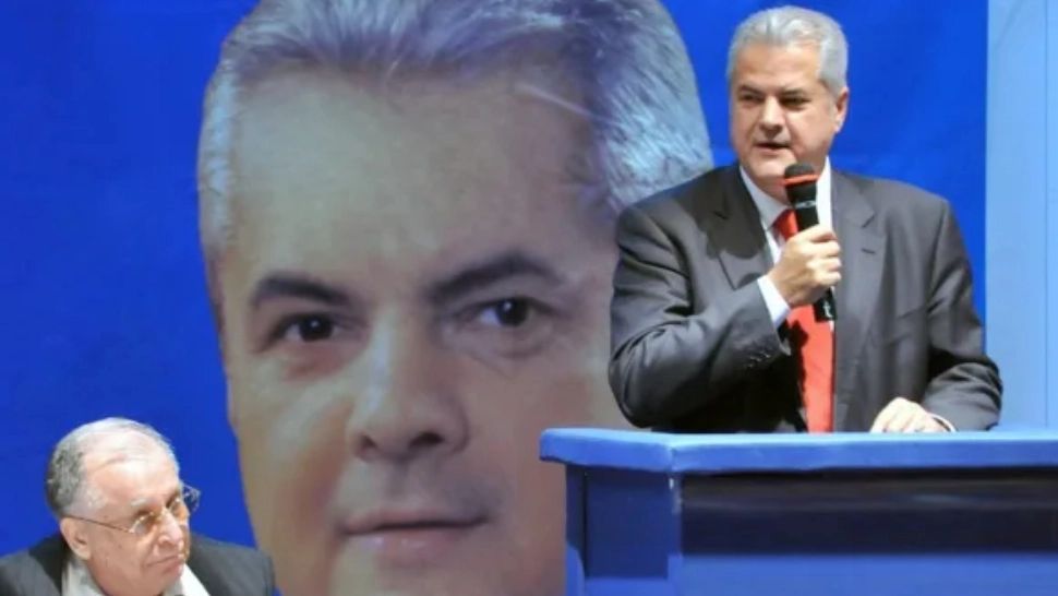 Ion Iliescu si Adrian Năstase (arhivă)