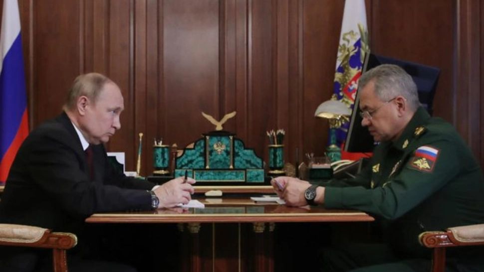 Vladimir Putin și Serghei Șoigu, ministrul rus al apărării