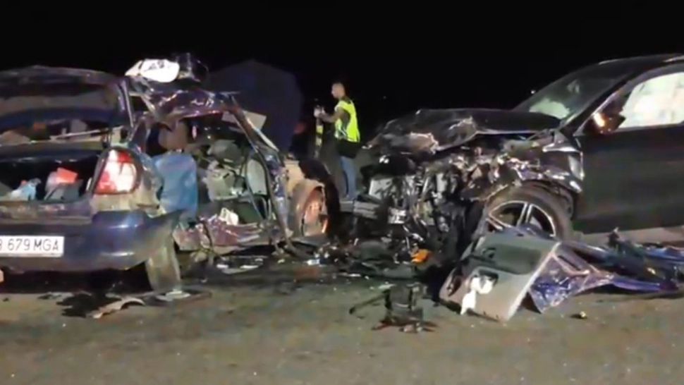 Accident la ieșirea din Buzău. 3 oameni au decedat. Foto/Captură video