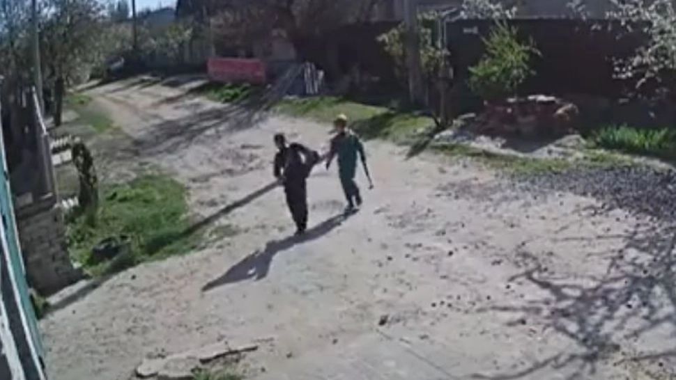 Copiii din Ucraina au „jucării speciale”. Foto/Profimedia