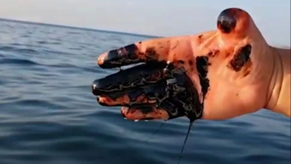 Poluare masivă pe Marea Neagră. Captură video