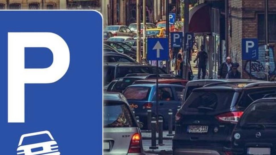 Parcarea, marea problemă a Bucureștiului. Foto/Arhivă