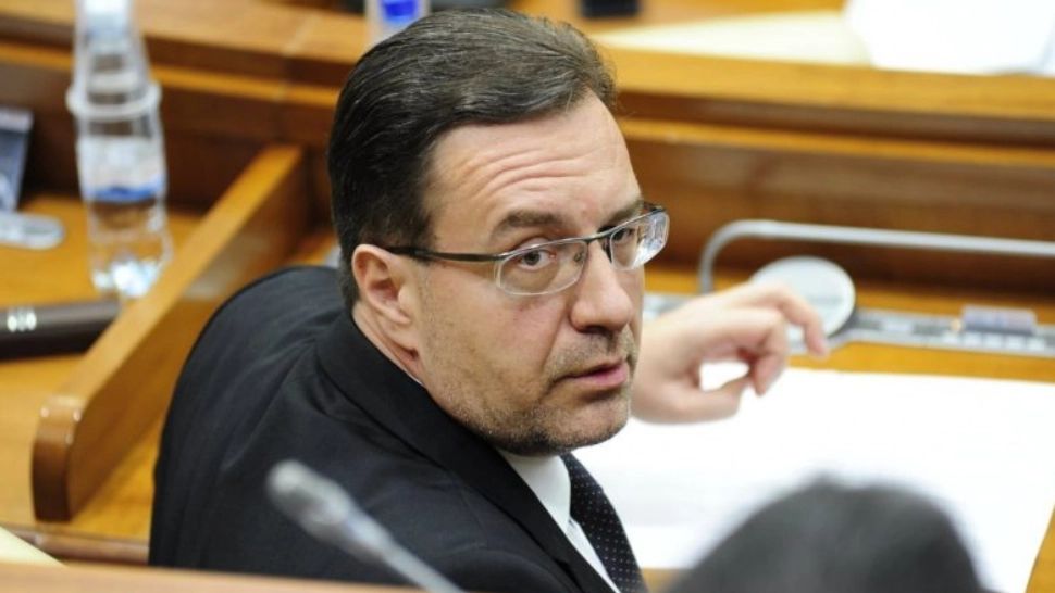 Marian Lupu, președintele Curții de Conturi Republica Moldova, decorat de Klaus Iohannis Foto: realitatea.md