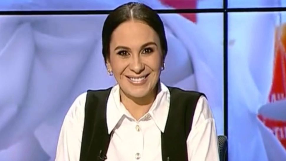 Alexandra Pacuraru, realizatoarea emisiunii Legile Puterii