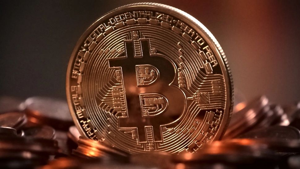 Bitcoin ar putea ajunge la cotații record, în 2025. Foto/Profimedia