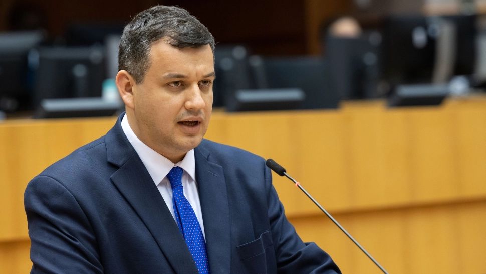 Eugen Tomac: „Să organizezi alegeri de Ziua Națională a României mi se pare o sfidare fără seamăn”