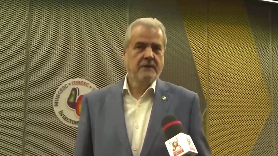 Fostul premier Adrian Năstase
