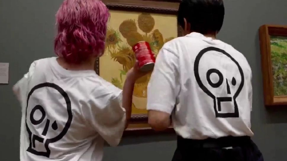 Un tablou semnat Van Gogh, evaluat la 80 de milioane de dolari, vandalizat cu SUPĂ - VIDEO