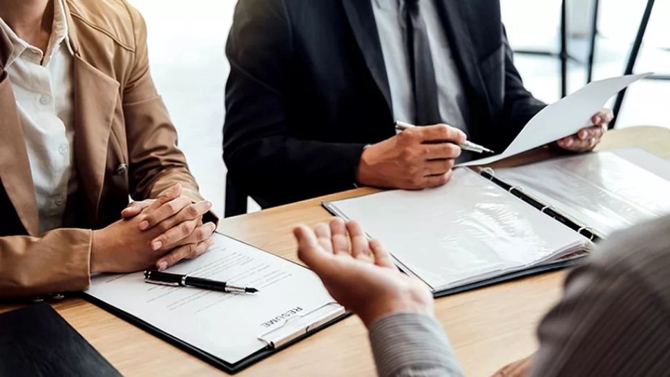 SCANDAL uriaș: noi angajări în plină criză - Parlamentarii votează crearea a 200 de noi posturi la ANPC