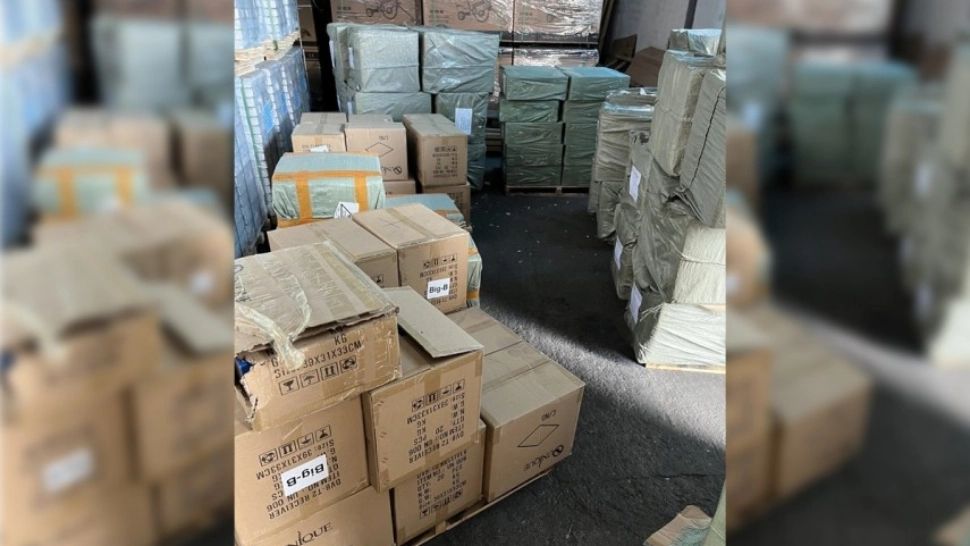 Număr recod de produse contrafăcute depistate în UE. Foto/Garda de Coastă