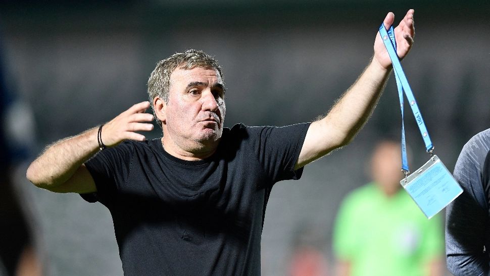 Scandal între Gică Hagi și partidul lui George Simion