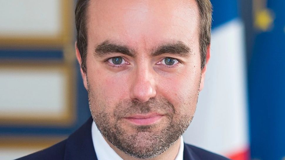 Sebastien Lecornu, ministrul francez al Apărării