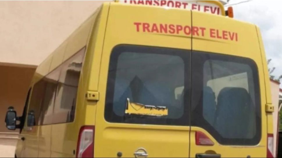 Transport elevi