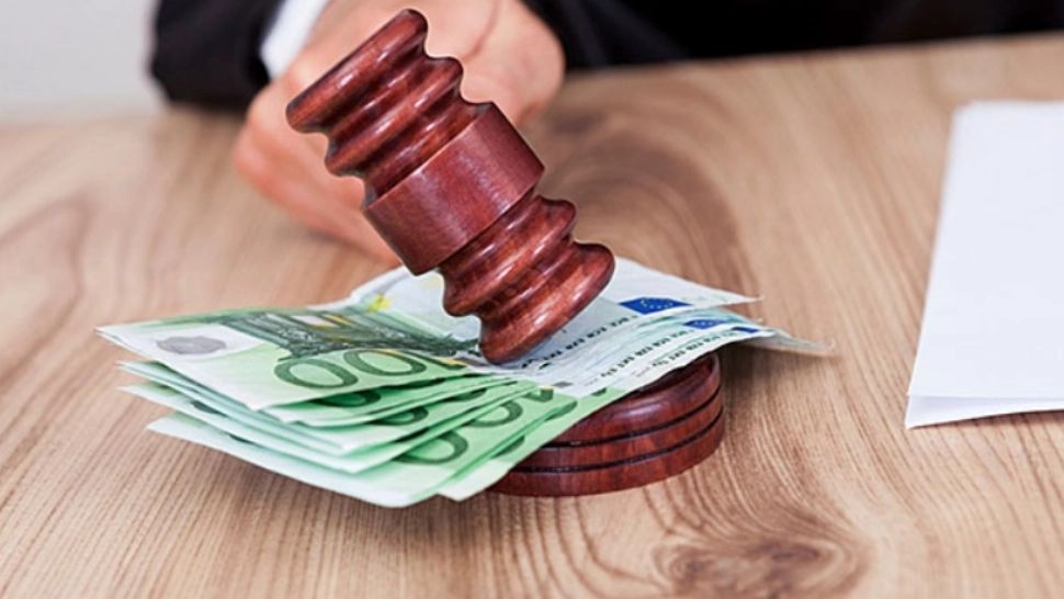 Avocat din Teleorman judecat pentru trafic de influență: A cerut 25.000 de euro pentru un post la Parchet - Ce serviciu e implicat