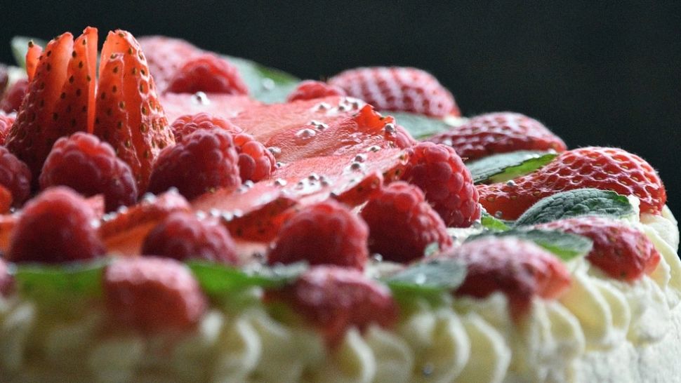 Torturi delicioase, în noaptea dintre ani - 5 rețete pentru toate gusturile