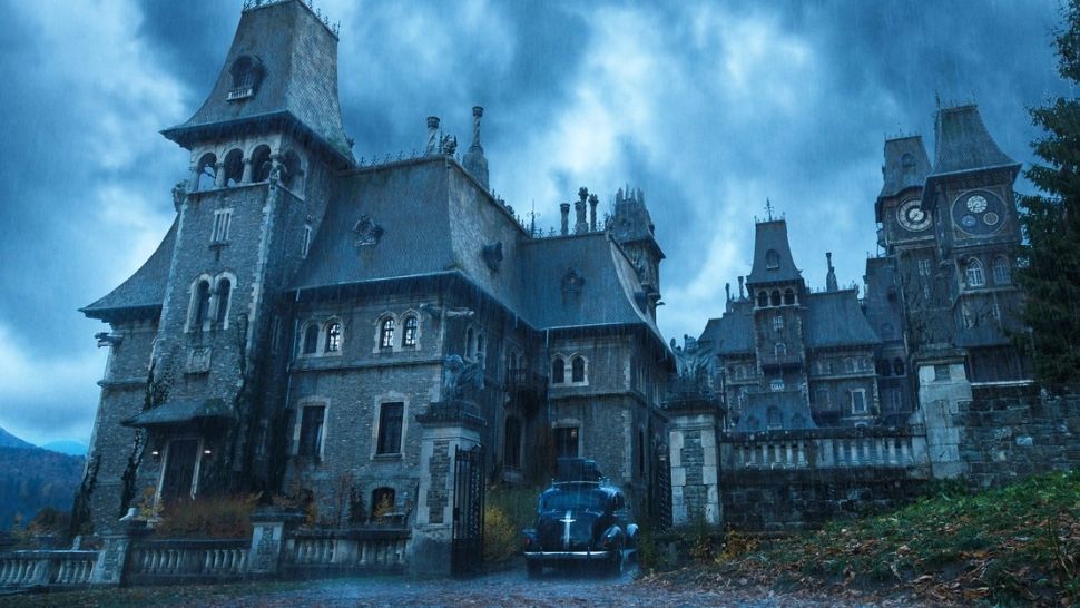 Renumitul serial WEDNESDAY nu se mai filmează în România. Echipa americană, țepuită cu prețuri uriașe