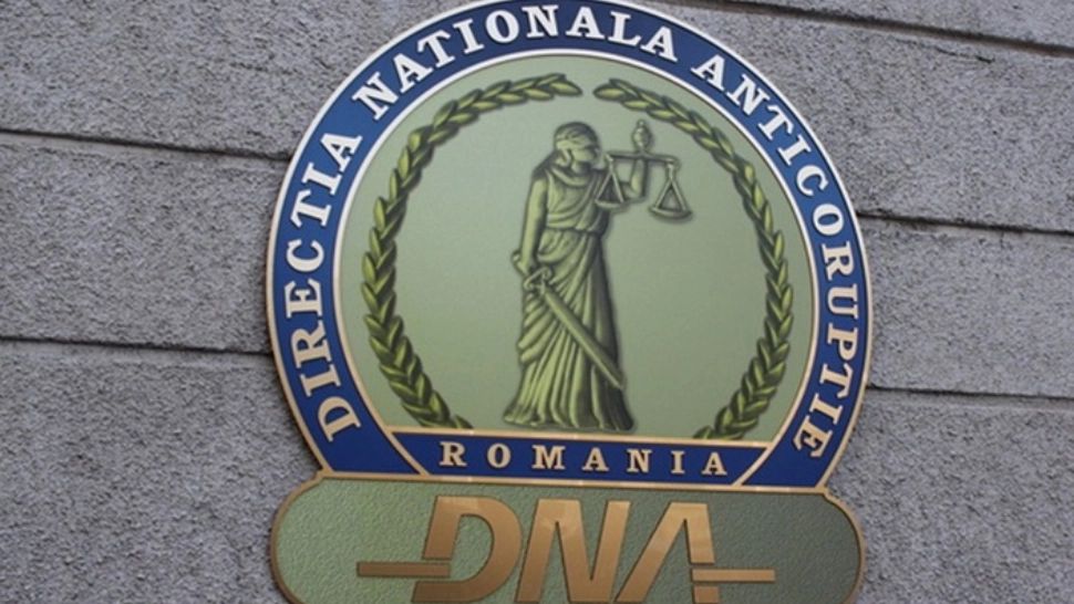 Directorul general al CFR, urmărit penal de DNA