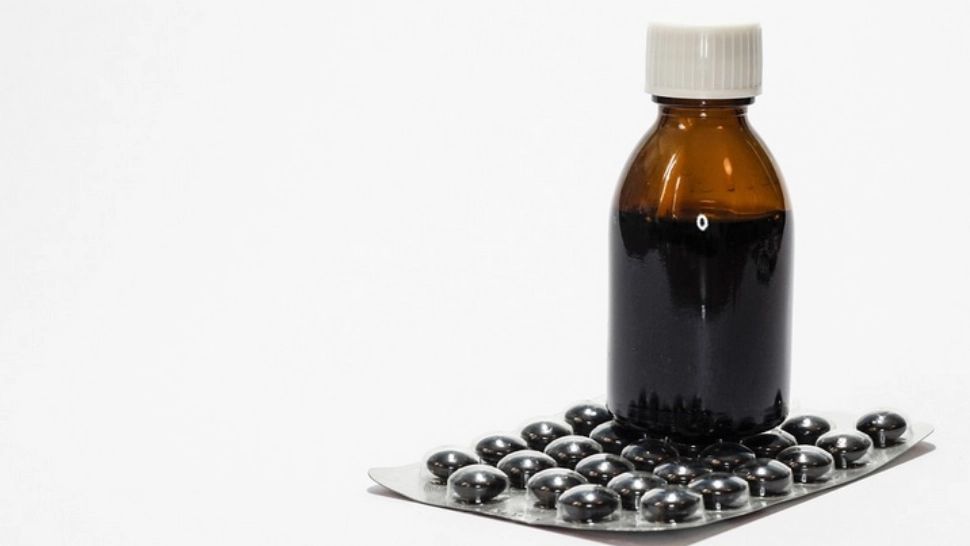 Sute de decese la copii care ar putea fi cauzate de siropuri de tuse contaminate, investigate de OMS