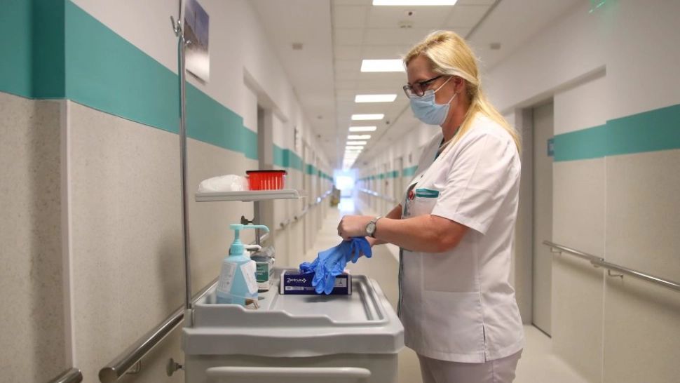 Alertă epidemiologică în România. Un alt spital interzice vizitarea bolnavilor, din cauza infecțiilor respiratorii 