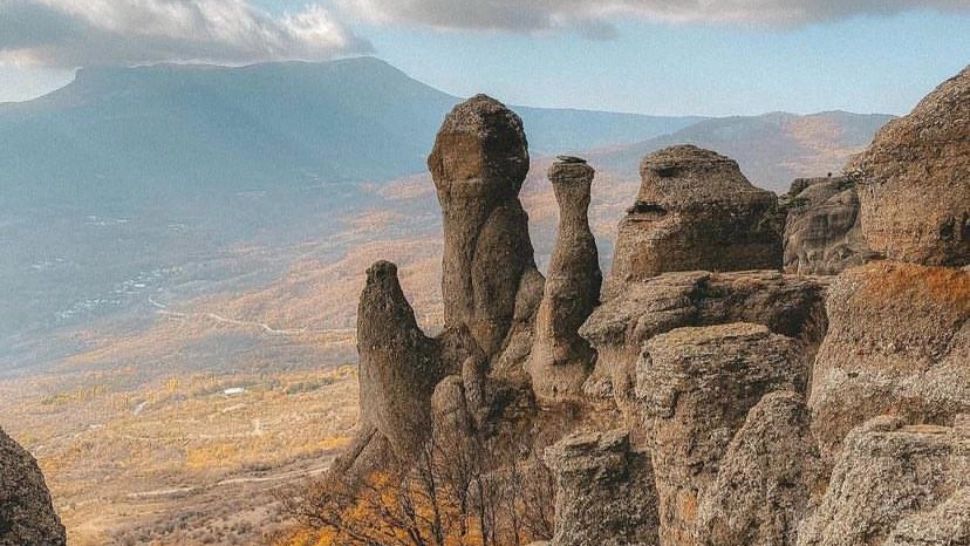 Secretele unuia dintre cele mai mistice locuri din Crimeea. De ce i se spune Valea Fantomelor?