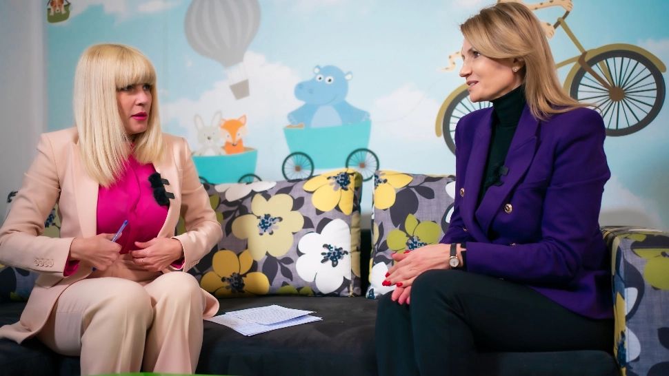 Elena Udrea, intervievată de Anca Alexandrescu. Foto: Realitatea PLUS