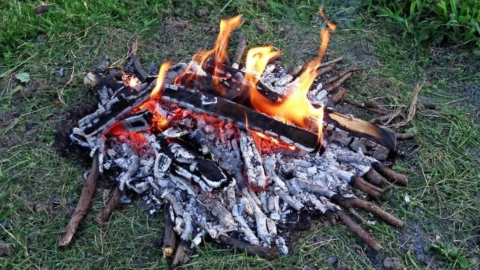 Amenzi uriașe pentru românii care stau la curte. Ce nu mai au voie să facă