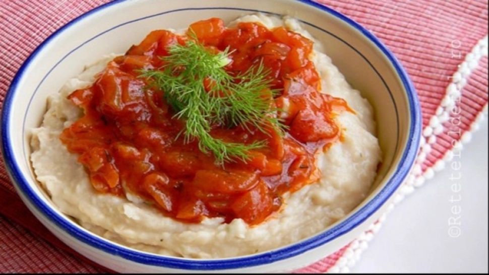 Cum faci cea mai delicioasă fasole bătută de post. Două ingrediente fac diferența