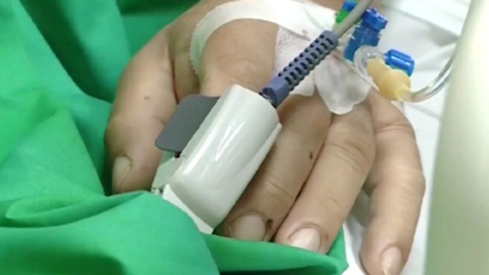 Pacient spital - imagine cu notă sugestivă