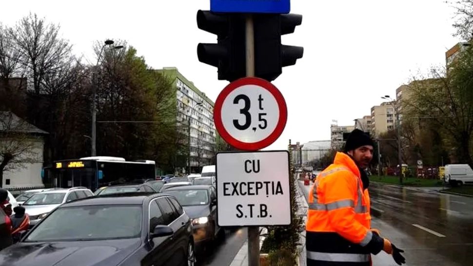 Circulaţia autovehiculelor cu masa mai mare de 3,5 tone - INTERZISĂ de marți, 28 martie, în Piaţa Unirii din Capitală - Cine face EXCEPȚIE