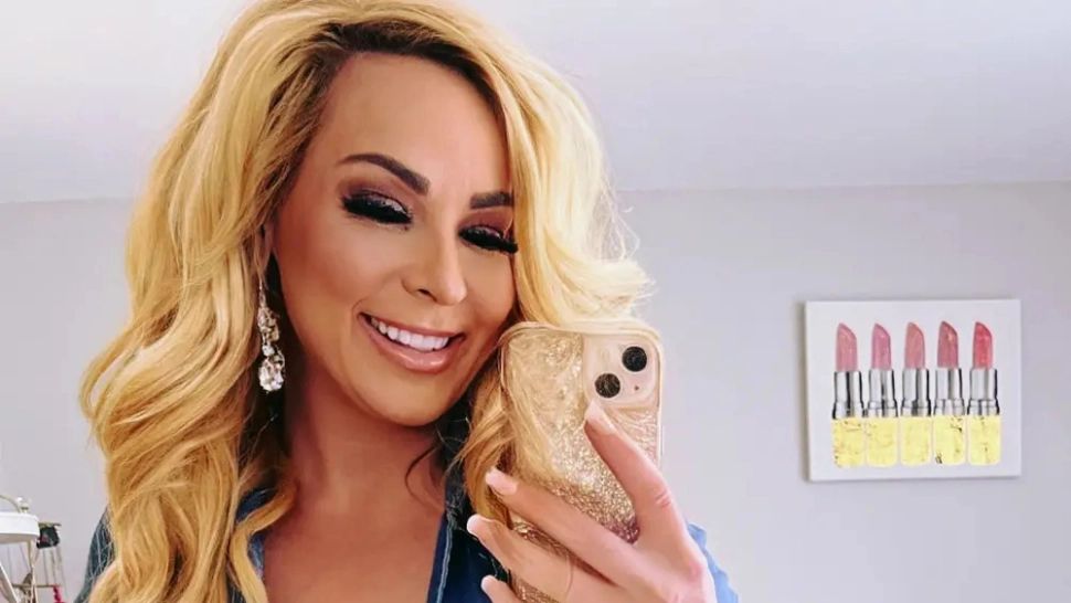 Sexi-profesoara, reprofilată ca model pentru adulți. Foto: businessinsider.com