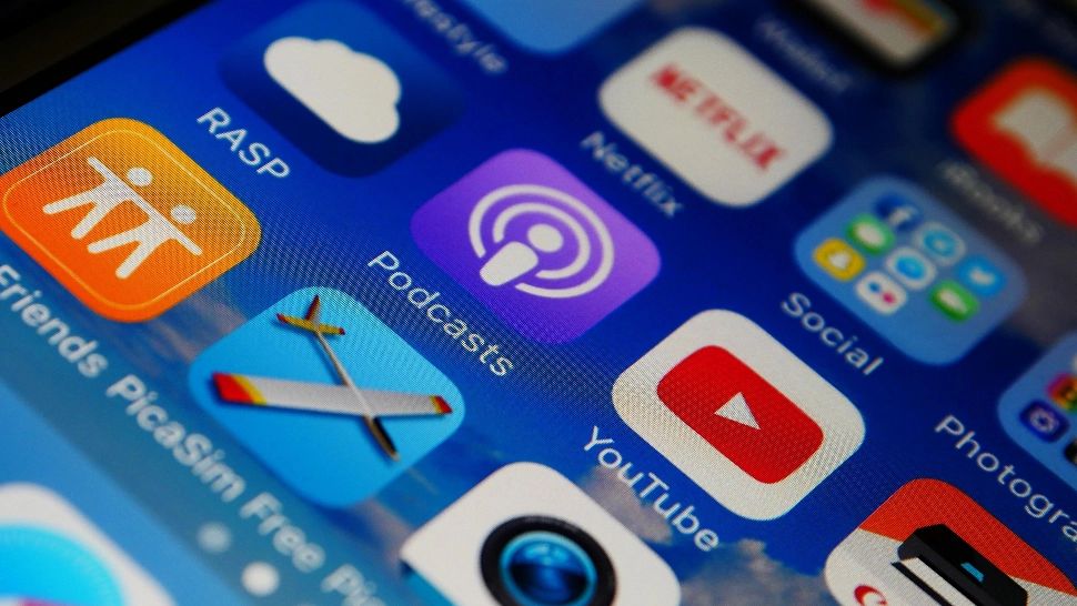 Fără Netflix și TikTok, la birou. Foto/Profimedia