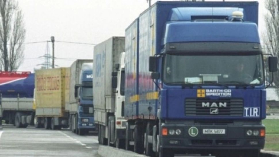 Șofer român de TIR, amendat cu peste 5 milioane de euro și condamnat la închisoare în Franța. Ce a făcut bărbatul