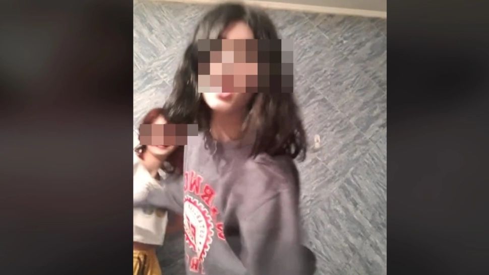 Primele IMAGINI cu gemenele din dosarul lui Dan Diaconescu - Acesta este cercetat în libertate în ancheta „SEX cu minore”