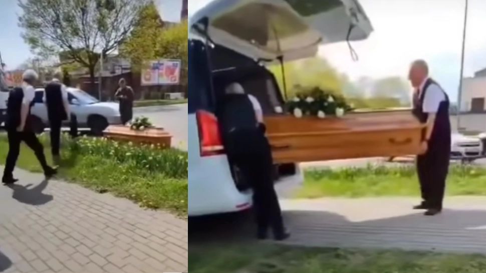 Scena macabră în trafic. Au pierdut mortul în intersecție - VIDEO