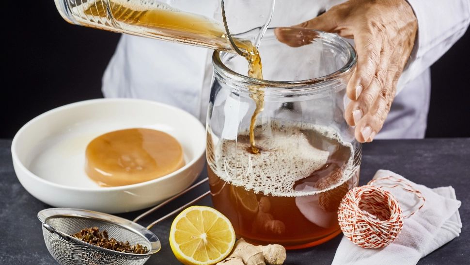 Kombucha, o variantă pentru înlocuirea cafelei. Foto/Profimedia