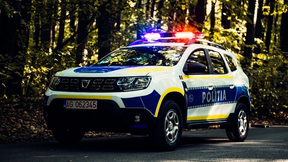 Intervenție poliție - imagine cu notă sugestivă