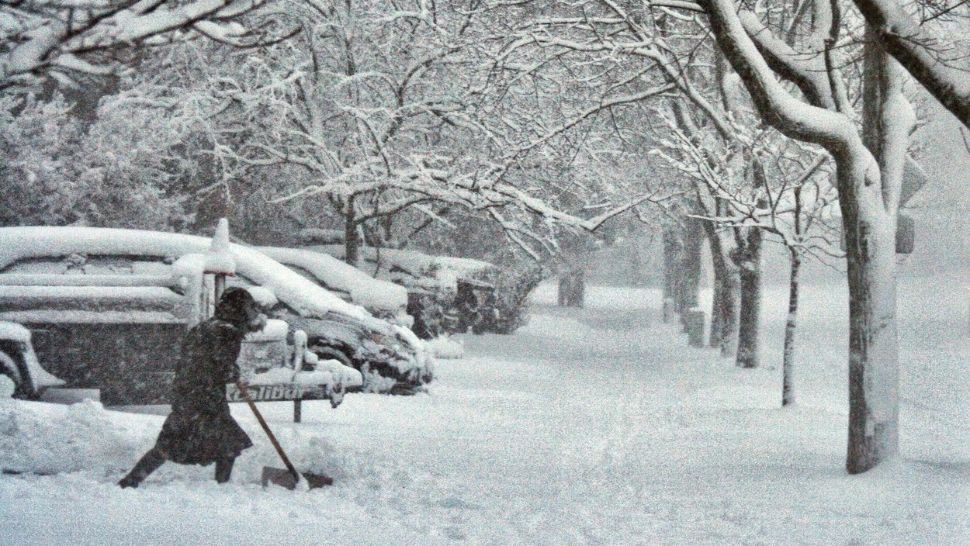 COD PORTOCALIU de vreme severă în România. Vortexul polar lovește în plin - temperaturile scad dramatic - prognoza meteo, actualizată