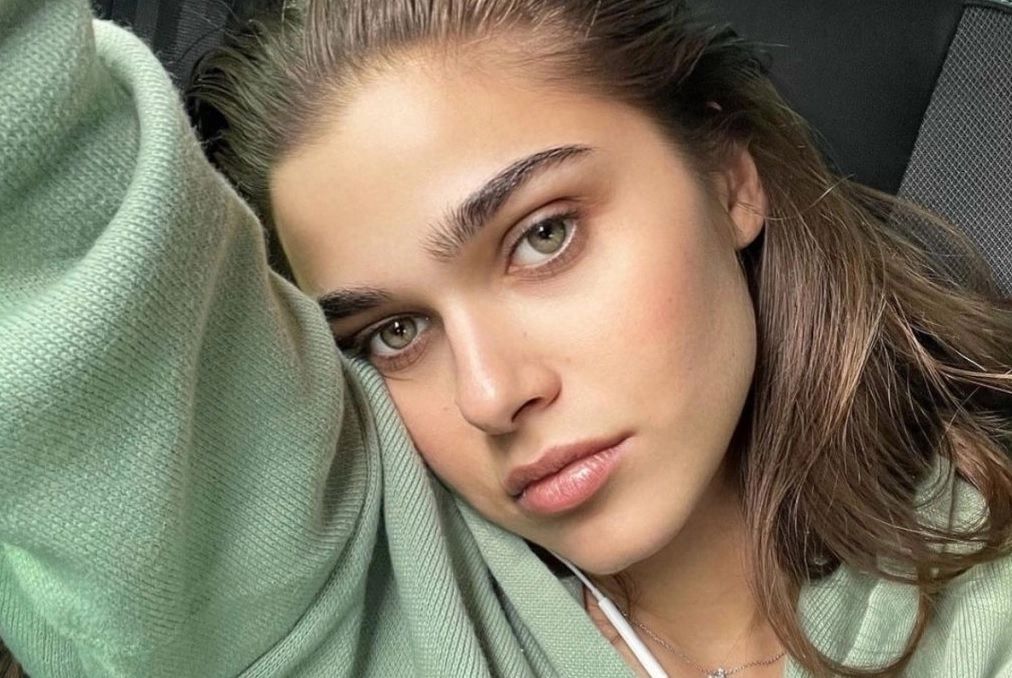 Theo Rose, dusă de urgență la medic! Cântăreața are mari probleme în sarcină