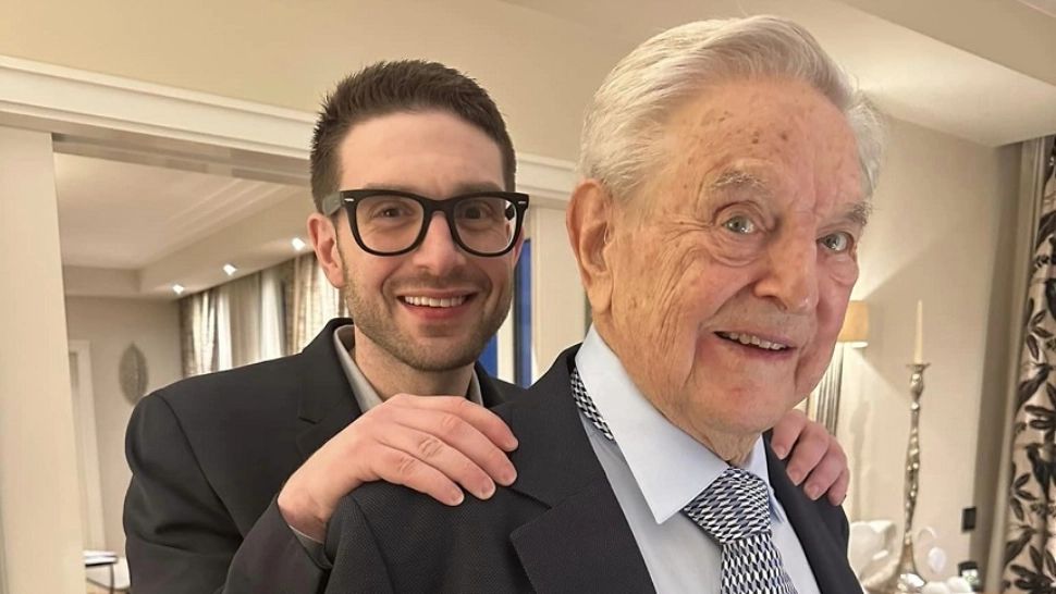 Bătrânul Soros n-a avut timp să ajungă la nunta fiului Alex. Foto/Arhivă