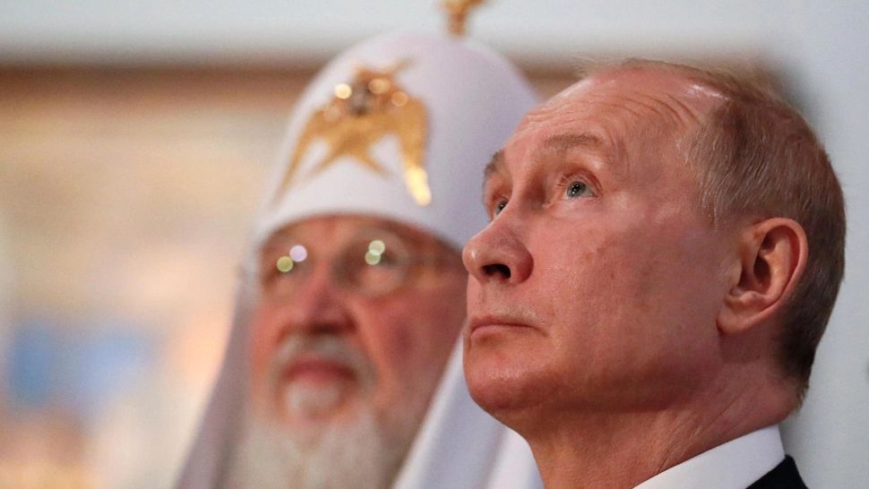Patriarhul Kirill al Rusiei și Vladimir Putin. Foto/Profimedia