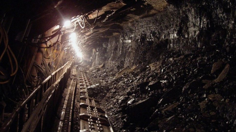 Minerii PROTESTEAZĂ! Oamenii spun că au fost umiliți și s-au ales  cu pensii mizere după recalculare