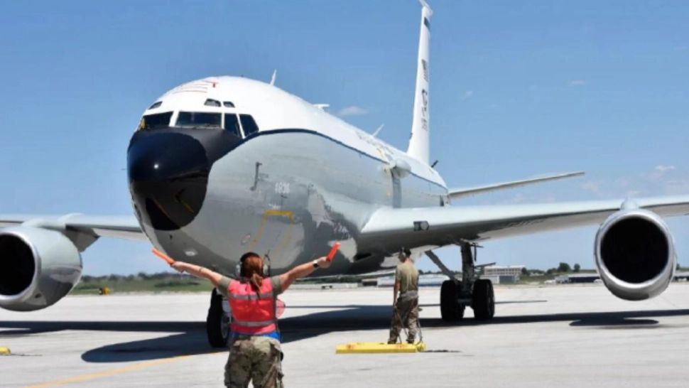 SUA au transferat în Europa singura aeronavă pentru monitorizare nucleară! 