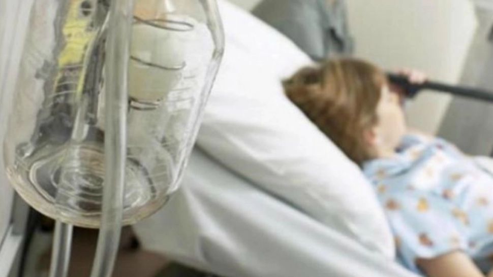 Cele două micuțe au fost aduse în comă la spital (foto ilustrativ)