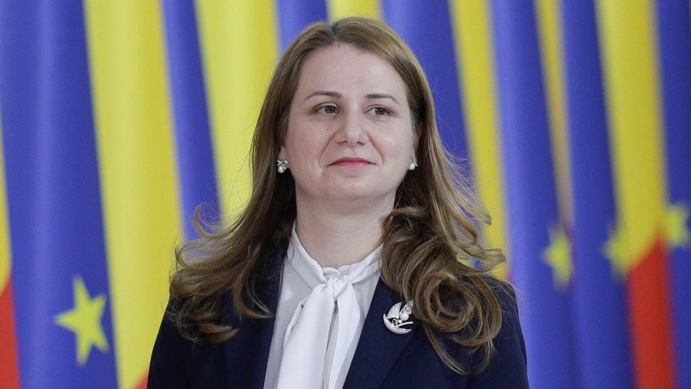 Deca (PNL), mesaj pentru Rafila: Vrem să extindem rețeaua de medicină școlară, pentru ca specialiștii să vină să împărtășească elevilor informații despre nutriție, despre evitarea dependențelor, despre educația prin sport 