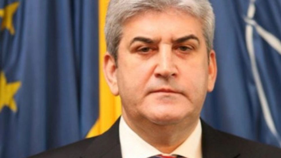 Gabriel Oprea, mesaj de Ziua Națională a României: „Astăzi avem mai mult ca oricând nevoie de onoare și demnitate”