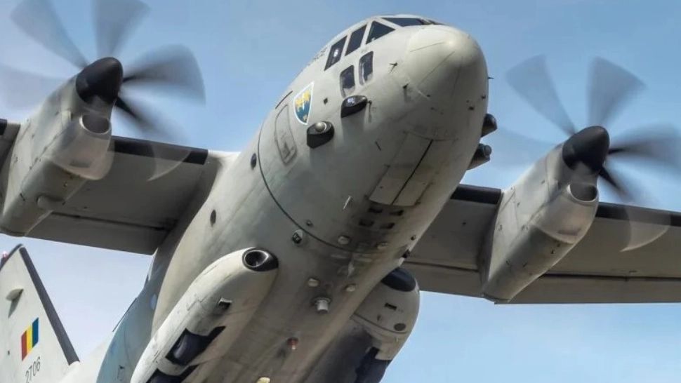 Incident aerian grav: motorul unui avion militar românesc s-a oprit în zbor