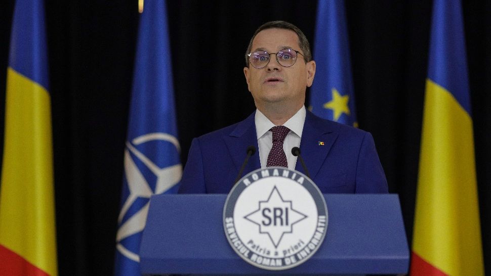 Crin Antonescu, despre o eventuală candidatură a lui Eduard Hellvig la prezidențiale: Este un om inteligent și tânăr